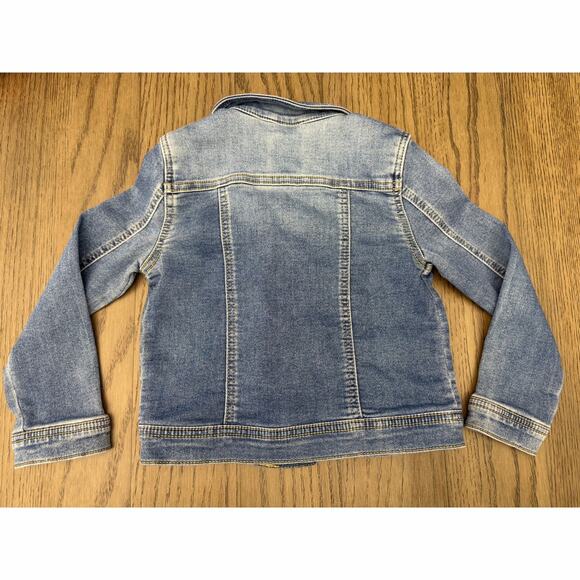 Cat & Jack Girls 5T Denim Jacket Snap Front Light Wash - Picture 3 of 5